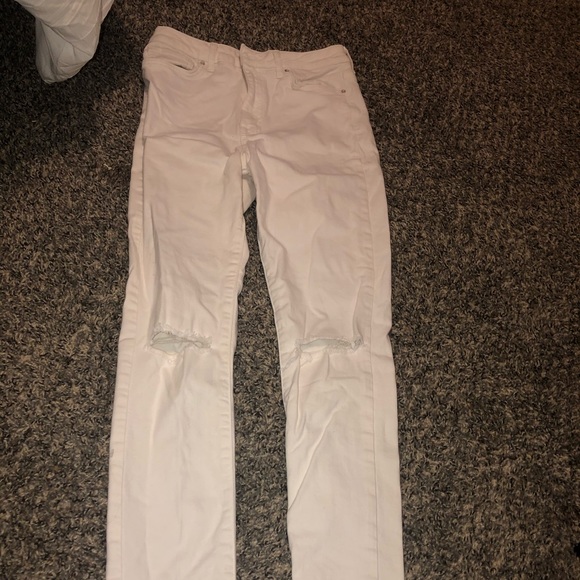 white jeans - Picture 1 of 2